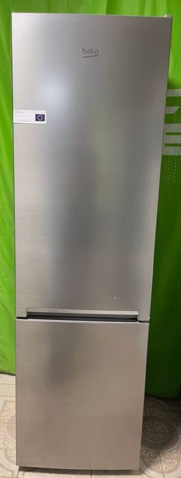 Холодильник б/в BEKO No Frost колір стальной ширина 55 висота 180 см mod.CNA295K20XP