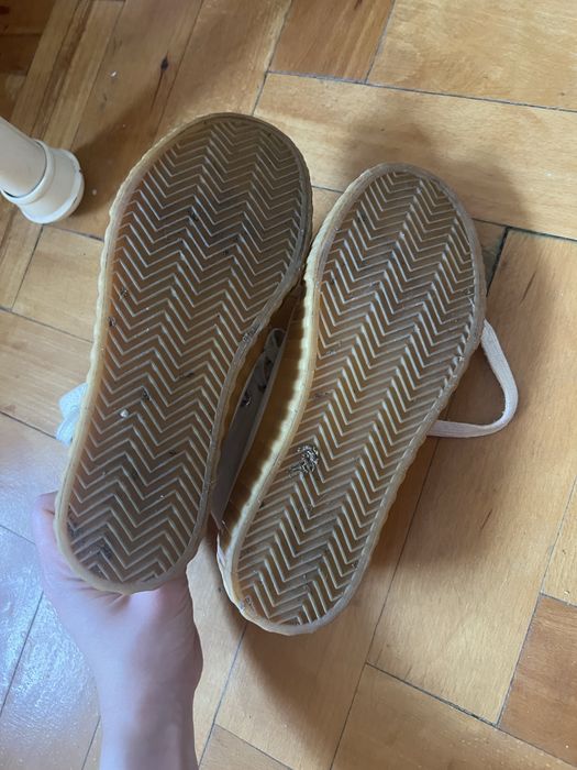 Kremowe trampki na grubej podeszwie platformie 36