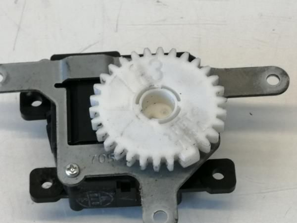 Motor da comporta da sofagem TOYOTA Auris Hatchback (_E15_)