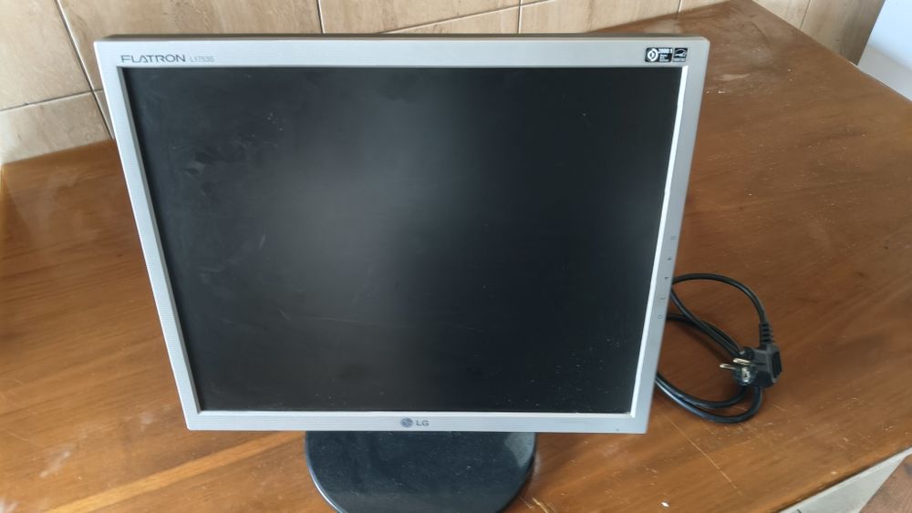 LG Screen/Monitor487627321005854721
