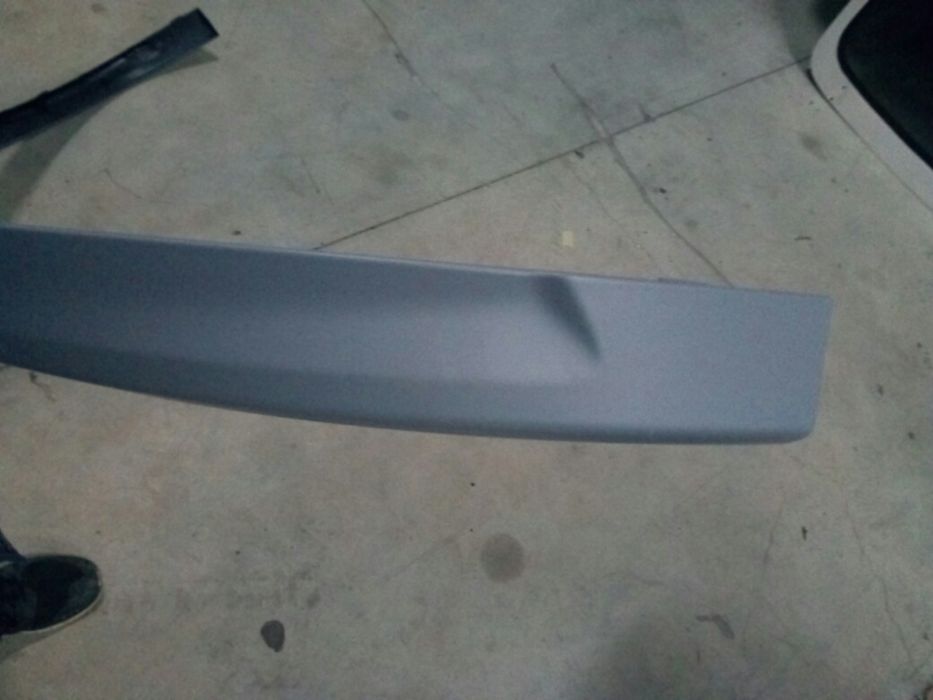 Avental lip spoiler Toyota verso 2005