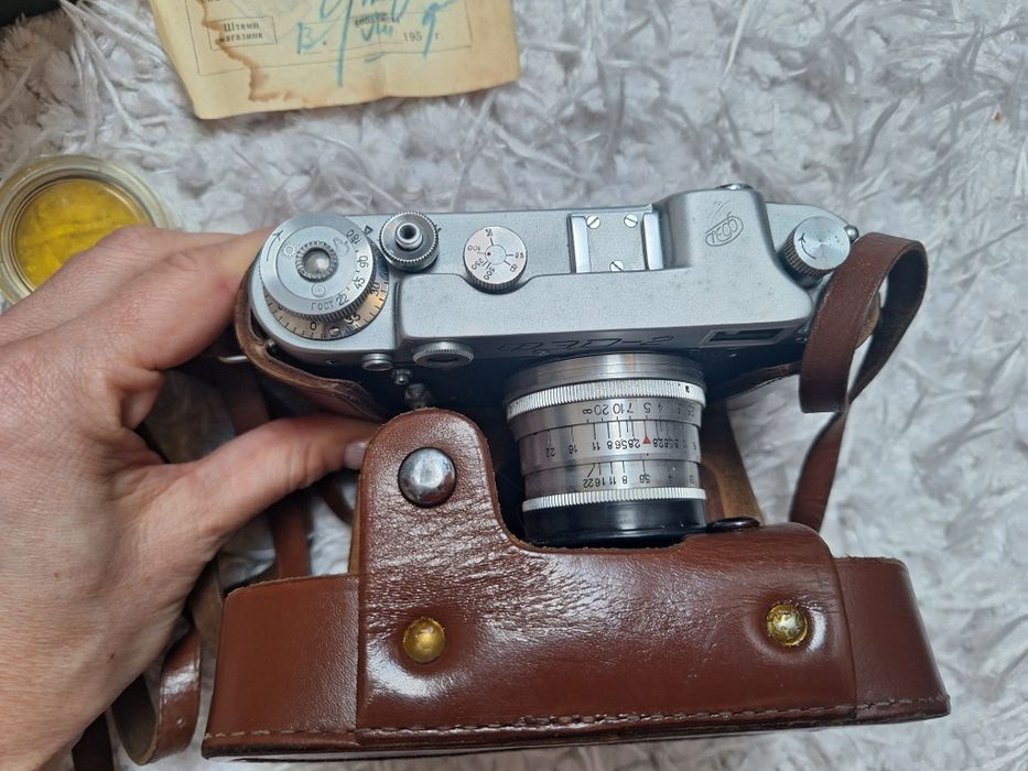 FED-2 (ФЭД-2) z lat 50. – komplet kolekcjonerski