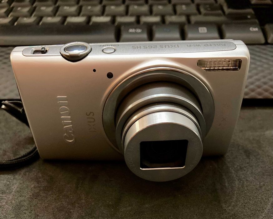 Canon Ixus 265 HS como nova.