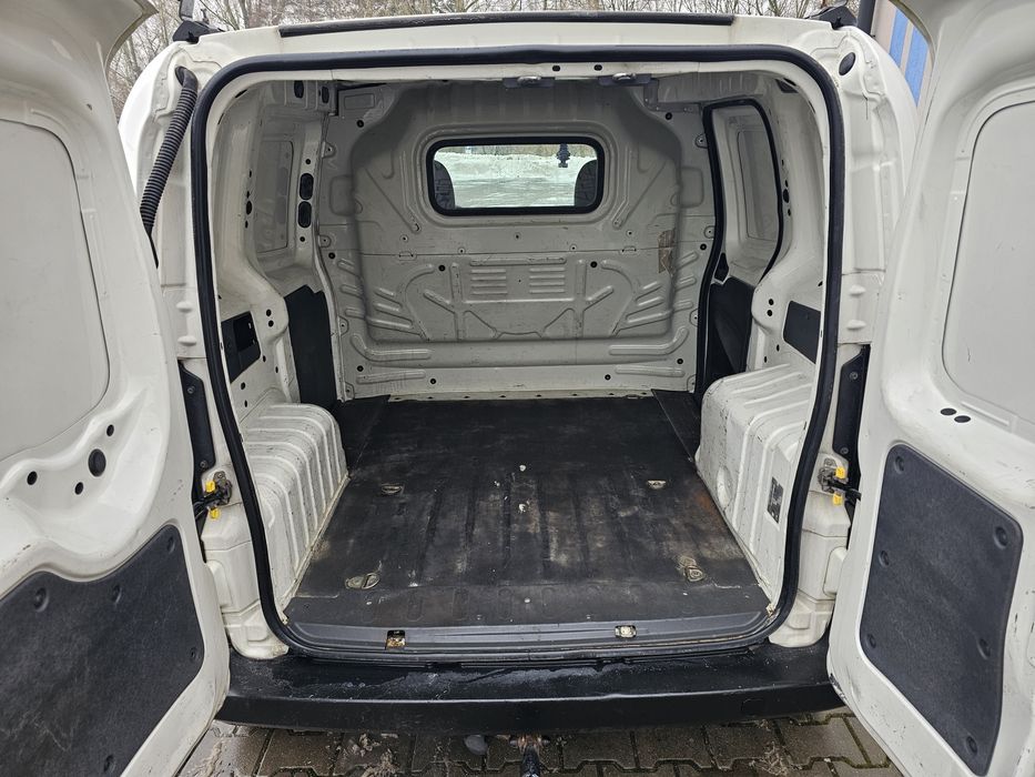 Peugeot Bipper 2009 1.4 Hdi Klimatyzacja