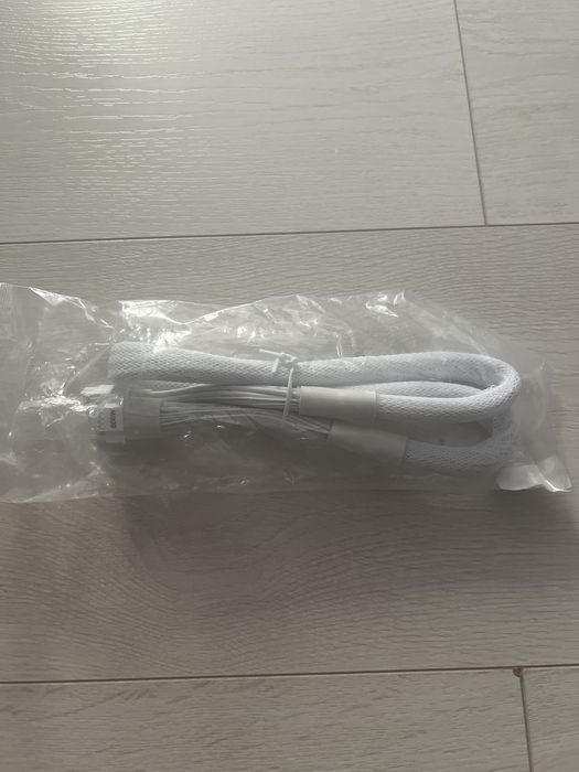 pci-express 12vhpwr kabel do karty graficznej gpu