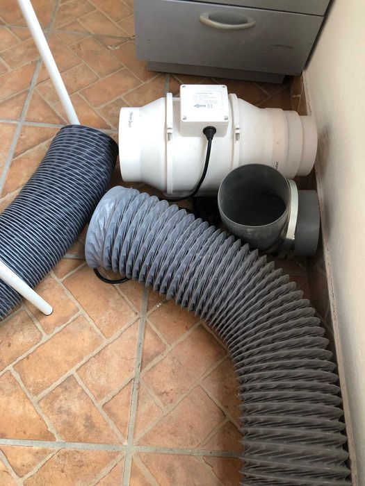 Máquina de Corte e Gravação a Laser