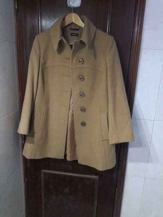 Casaco camel tamanho 42