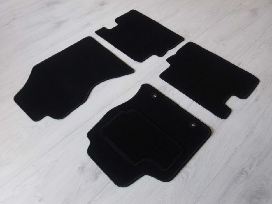 Dywaniki Welurowe FORD FOCUS MK1 I 98-04 Idealnie Dopasowane STOPERY