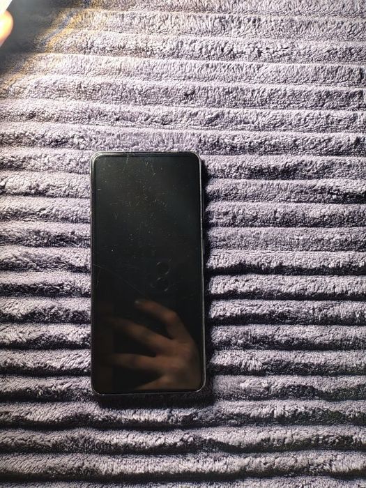 Samsung S21 8/128
