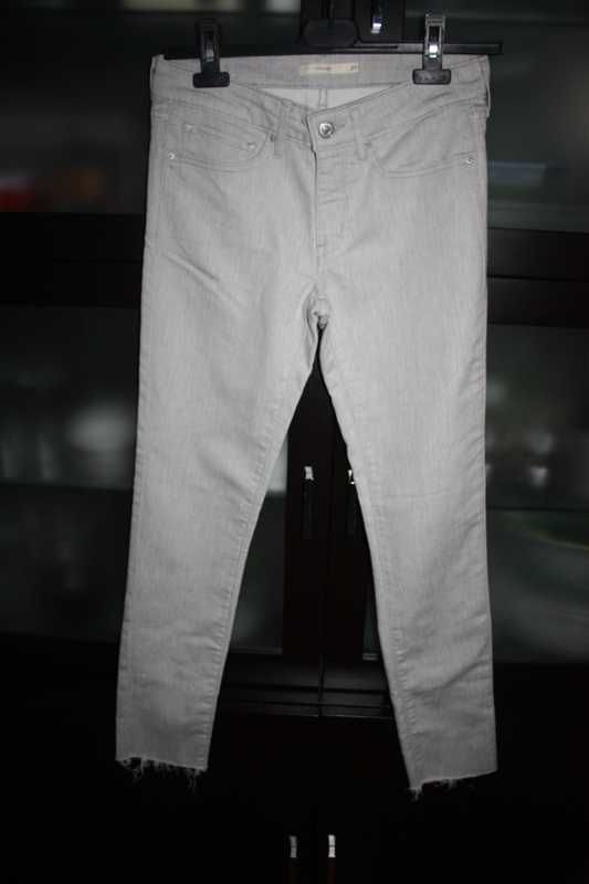 Tamanho hotsell 27 levis