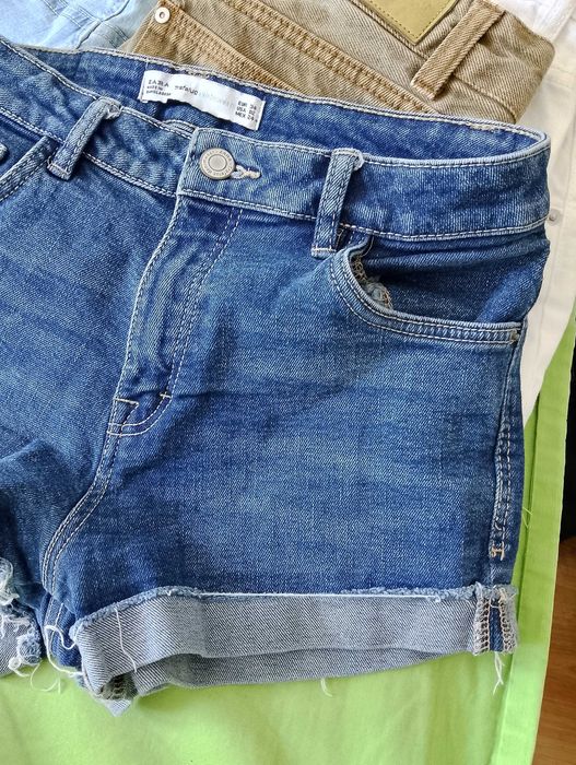 ZARA. Ładne krótkie spodenki damskie