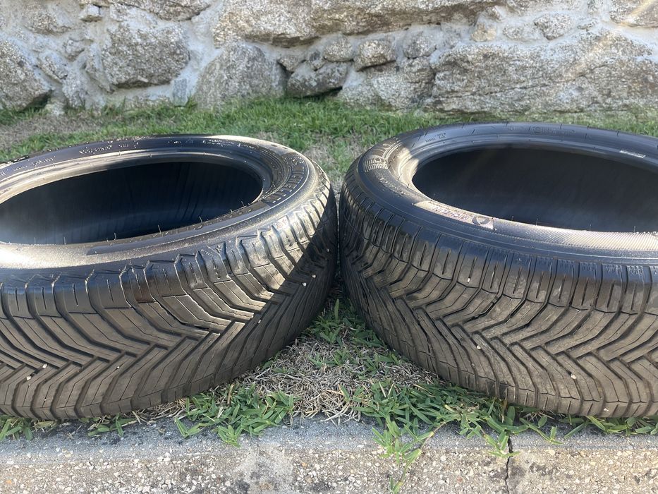 2 Pneus 205/55R16 Michelin CrossClimate - Bom estado