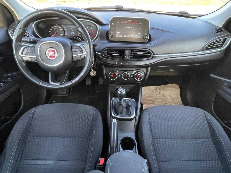 Fiat Tipo Station Wagon 1.6 M-Jet Lounge JLL17