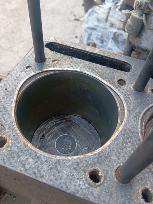 Двигуни Умз 417, змз 402, блок, гбц
