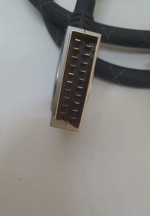 Cabo Scart Profigold 1,5 m  - Bom estado