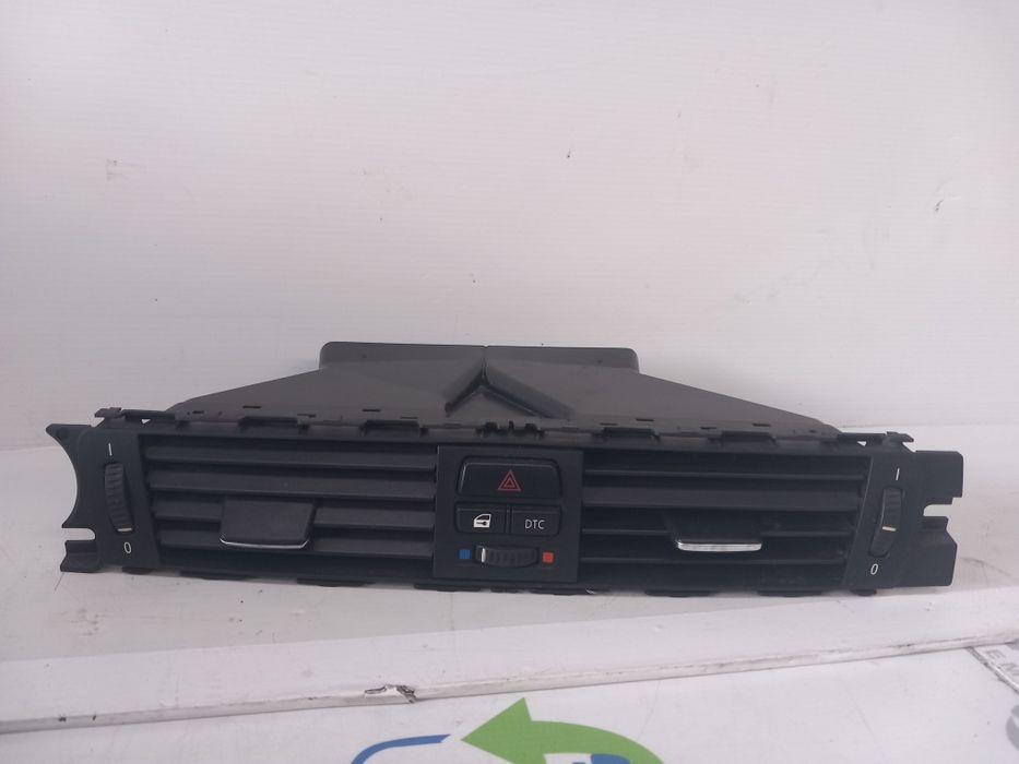 Difusor grelha ventilação sofagem painel central BMW série 3 E90 E91