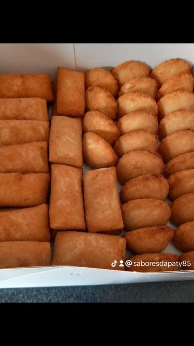 Doces e salgados tudo o que precisa para um bom momento