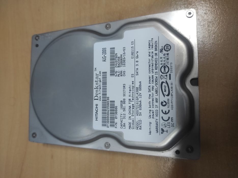 Жесткий диск 3.5 Hitachi 160Gb HDS721616PLA380