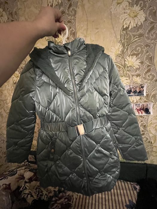 Зимова куртка для дівчинки 11 років 146-152 см