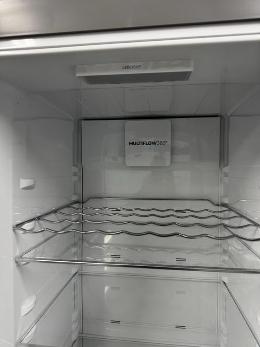 Холодильник Gorenje  Nofrost 384л  R619CSXL6