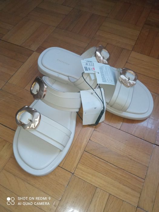 RESERVED nowe klapki na lato 38