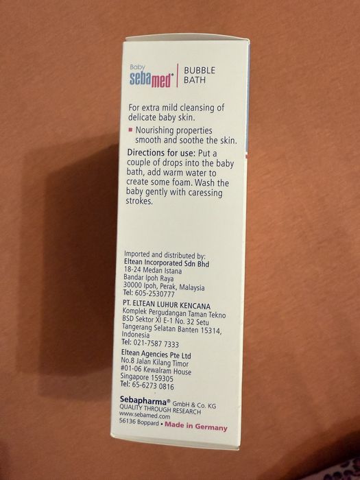 Пінка / дитяча піна для ванни SEBAMED