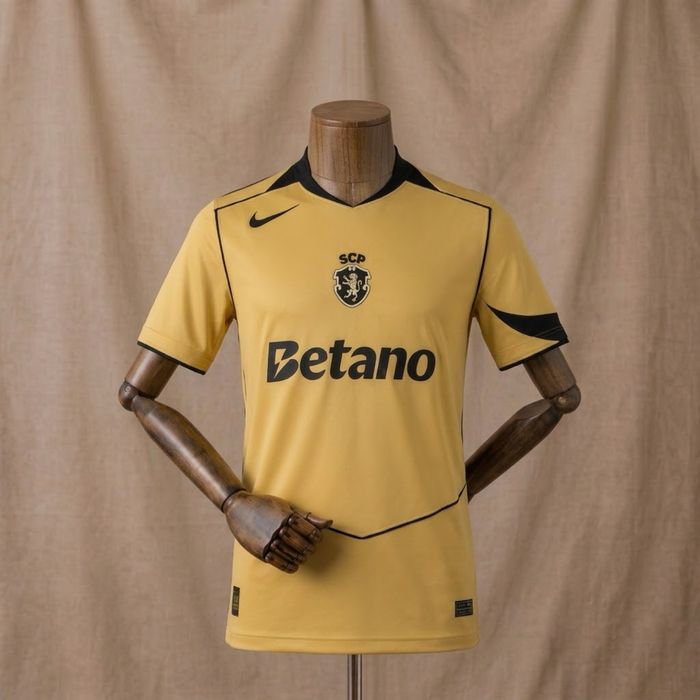 Camisola Alternativa Dourada Sporting 26/27