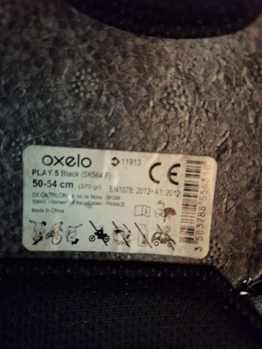 Kask na rolki czarny oxelo 50 -54 cm
