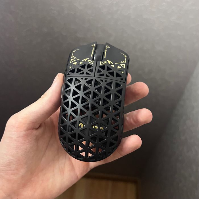 Atack Shark R5 Ultra | 8к | Карбон | Безпровідна Мишка