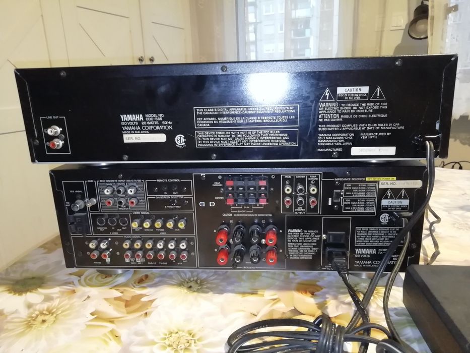 YAMAHA amplituner RX-V692 + CD odtwarzacz CDC-565