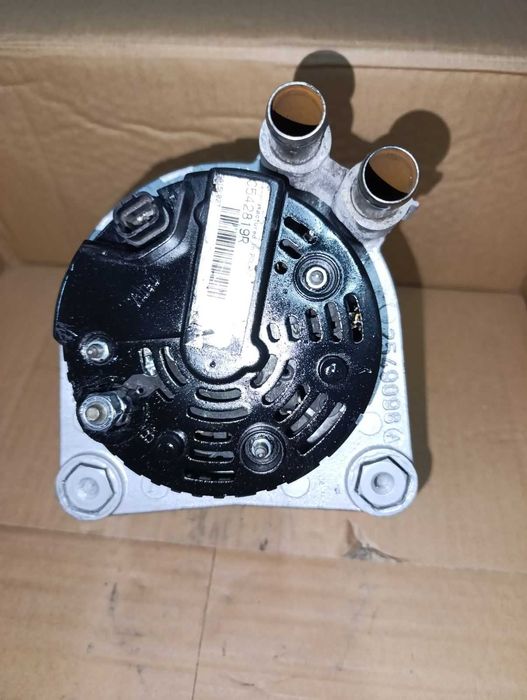 Генератор Espace Megane Grand Scenic 1.9 2.0 еспейс меган з водяним