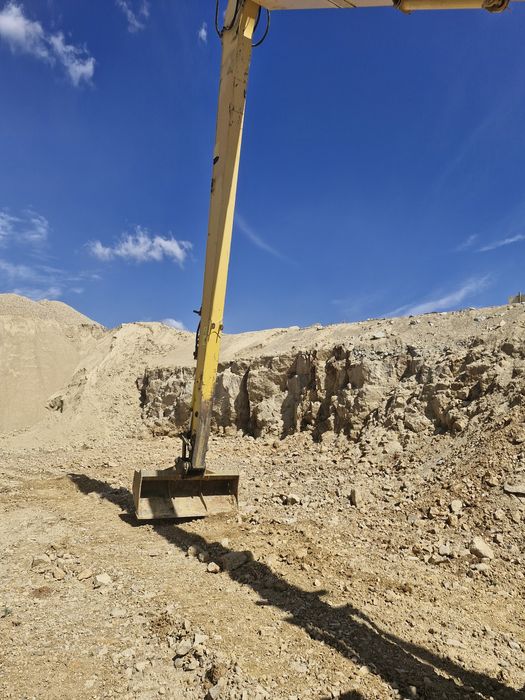 Wynajem koparek long kopanie stawów