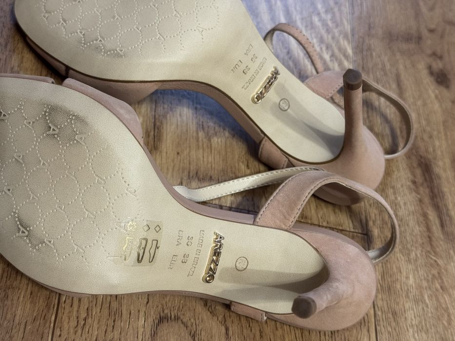 Босоніжки AREZZO беж