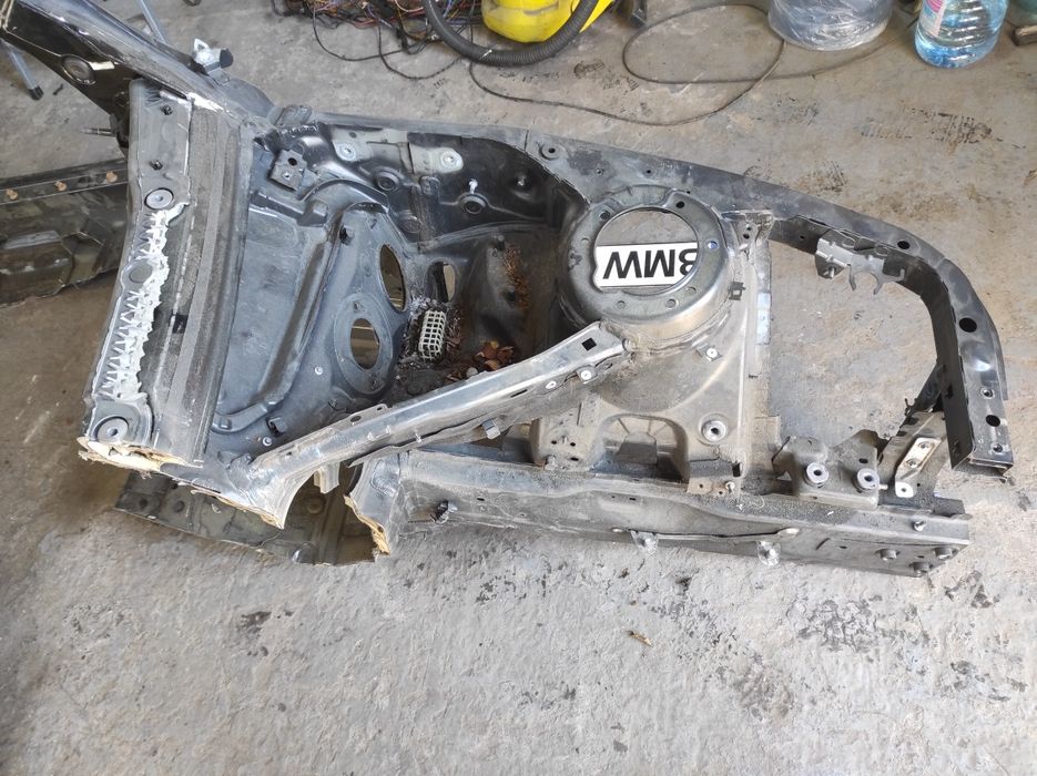 Четверть Передняя Левая БМВ Ф30 330E Hybrid F30 B48 Разборка BMW HELP
