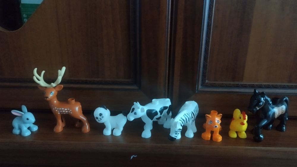 Фігурки до конструктора Лего Duplo