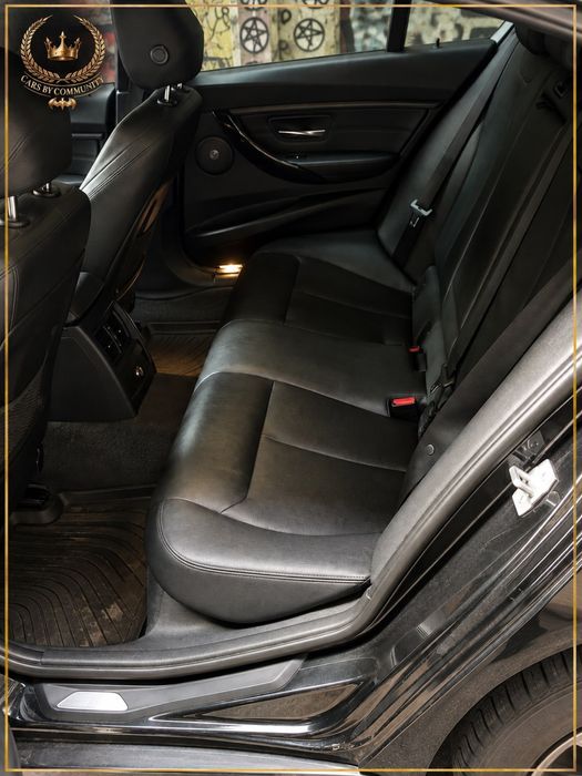 У продажі BMW 335i