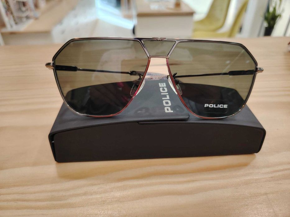 óculos de Sol Police - made in Italy - atitude e estilo!