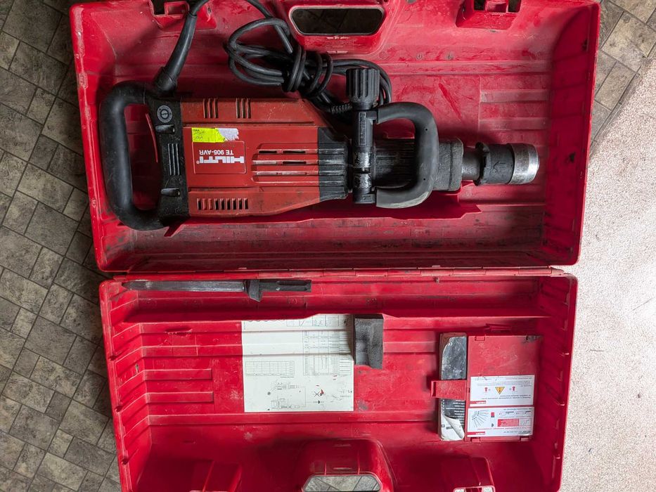 młot wyburzeniowy Hilti 905
