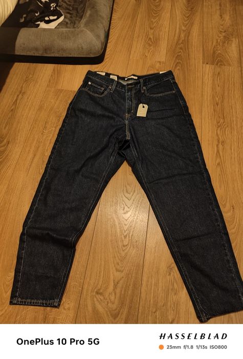 Calças Levis 80s mom jeans