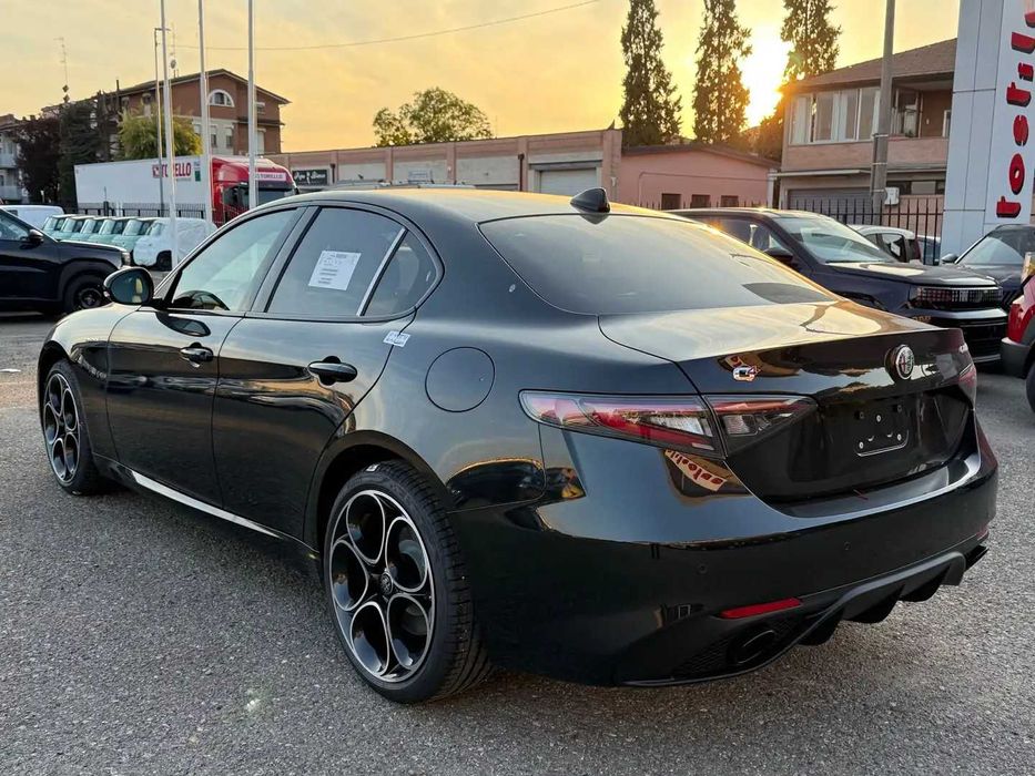 Бампер Alfa Romeo Giulia розборка Шрот Запчастини Альфа Ромео Джулія