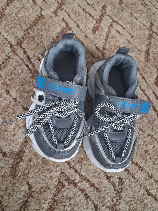 Кросівки дитячі на хлопчика