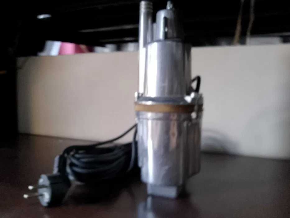 pompa POMPKA DO WODY CZYSTEJ I brudnej zatapialna RUSKA NUREK 600W