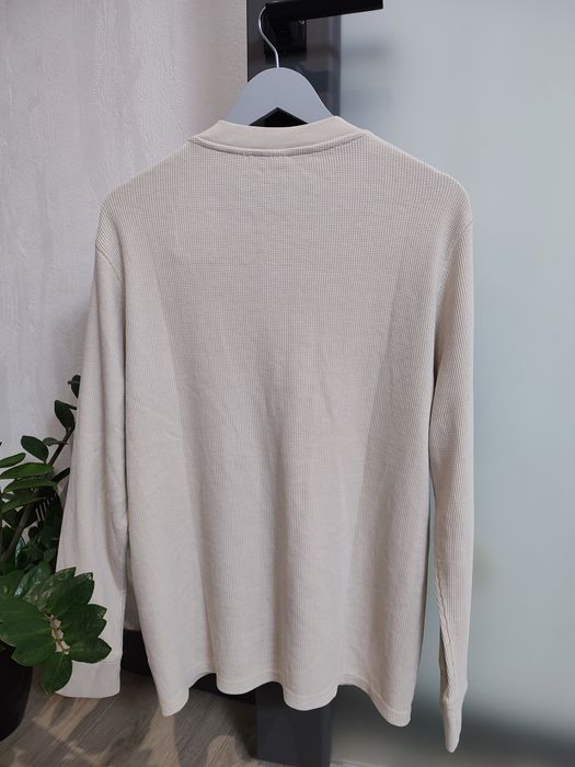 Чоловічий лонгслів Levi's розмір L,світлий реглан,брендовий лонгслів