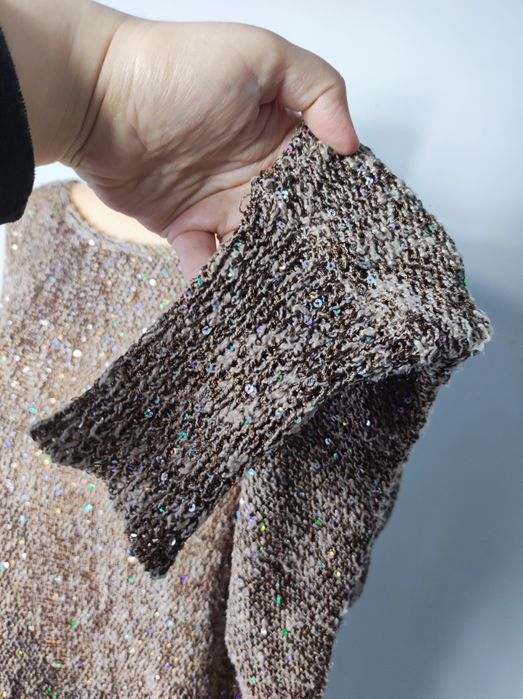 Sweter sweterek oversize brązowy długi rękaw cekiny z cekinami L/XL
