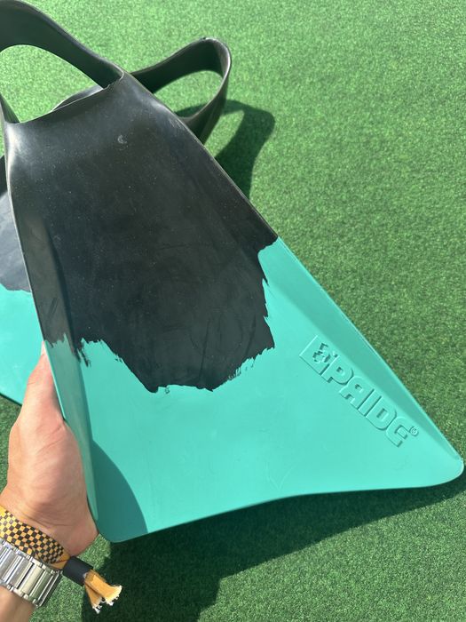 Pes de Pato Pride V1