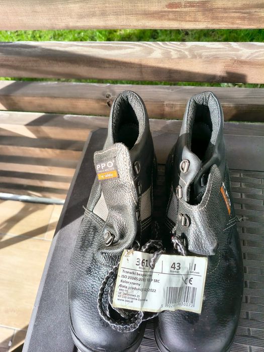 Buty robocze  r.42,43