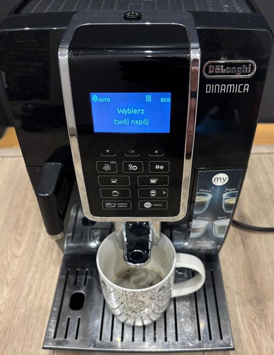 Cisnieniowy Ekspres Do kawy  Delonghi Dinamica czarny wysylka gratis