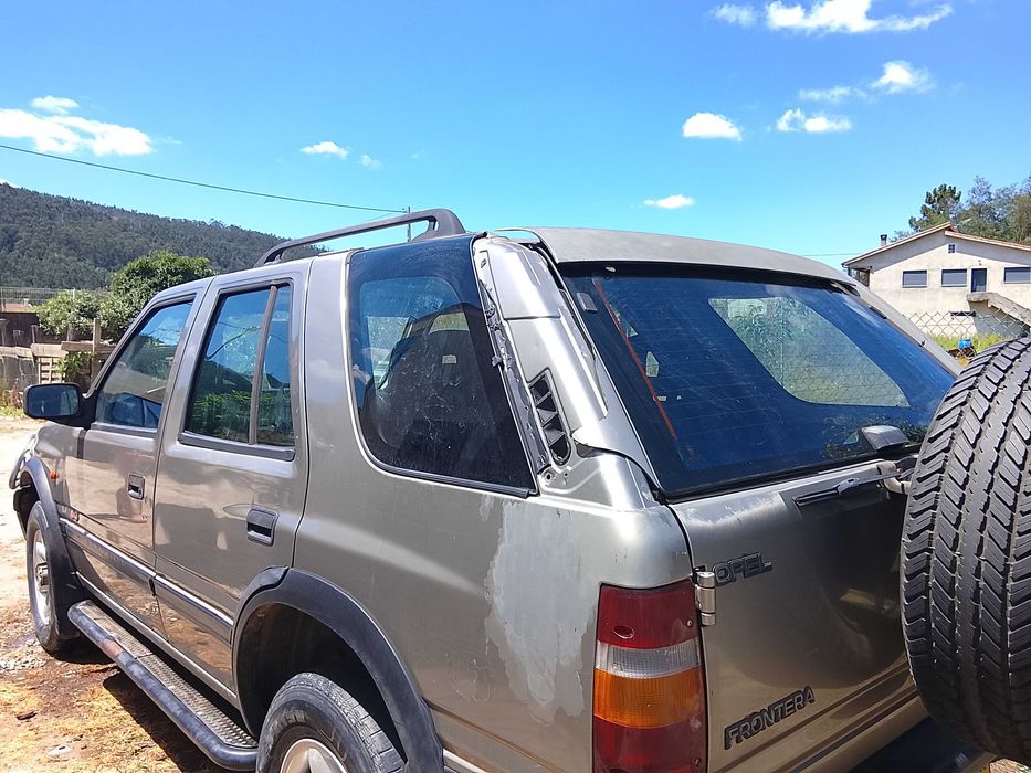 Jipe Opel frontera