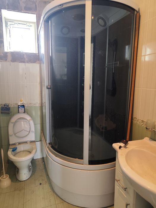 Продам душевую кабину