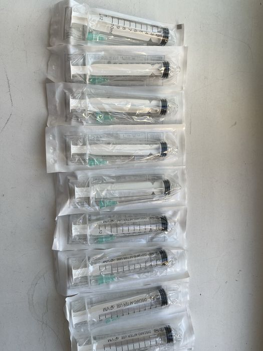 Шприц одноразовый 10 мл. 5мл